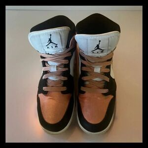 Kids High-Top Sneakers - Black and Pink
